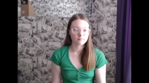 Lina online show from February 4, 2025, 10:10 am