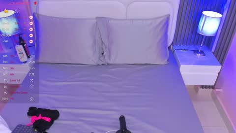 Snapshot of honey_sofii_ chatting on March 7, 2025, 11:07 am honey_sofii_ online show from March 7, 2025, 11:07 am