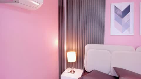 Snapshot of honey_sofii_ chatting on October 15, 2025, 11:21 am honey_sofii_ online show from October 15, 2025, 11:21 am