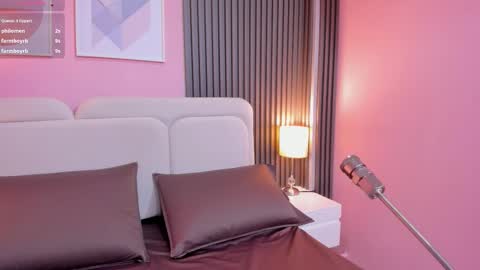 Snapshot of honey_sofii_ chatting on October 16, 2025, 11:22 am honey_sofii_ online show from October 16, 2025, 11:22 am