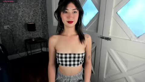 Snapshot of honey_sweet777 chatting on April 18, 2026, 8:20 pm honey_sweet777 online show from April 18, 2026, 8:20 pm