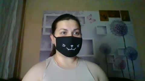 Snapshot of honey_sweet_couple chatting on November 22, 2025, 7:13 pm Alexa and Oscar online show from November 22, 2025, 7:13 pm