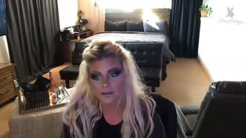 honeybuhnny online show from March 30, 2026, 1:39 am