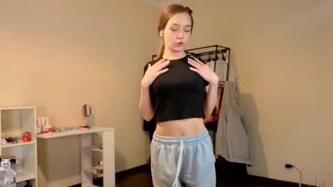 Masha online show from April 1, 2026, 2:25 pm