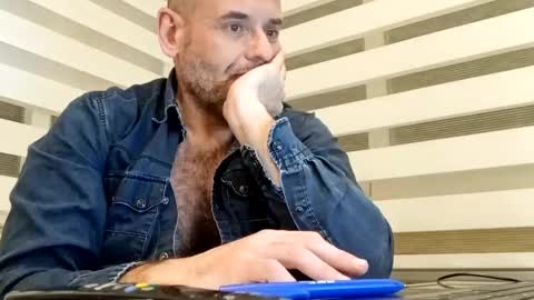 honeydaddyforyou online show from February 26, 2025, 9:58 pm