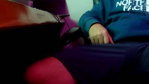 Honey Drips online show from February 15, 2026, 7:05 am