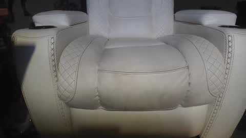 Snapshot of honeylovelace777 chatting on January 20, 2025, 3:26 am Heather Lovelace online show from January 20, 2025, 3:26 am
