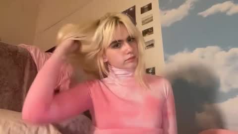 Snapshot of honeyxlimbed chatting on January 12, 2025, 7:21 am Emi Rose online show from January 12, 2025, 7:21 am