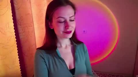 honeyy_bun online show from May 22, 2026, 8:21 am