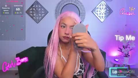 Snapshot of honeyy_taylor chatting on July 24, 2026, 2:59 pm honeyy_taylor online show from July 24, 2026, 2:59 pm