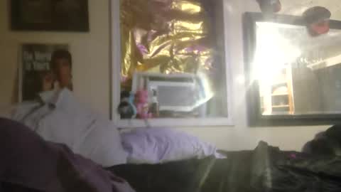 Snapshot of honky220557 chatting on October 28, 2025, 7:56 am Jovante online show from October 28, 2025, 7:56 am