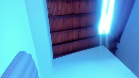 honnyy_23 online show from May 16, 2026, 7:45 pm