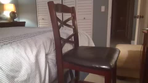 hooshung_mvers8 online show from October 25, 2025, 12:29 am