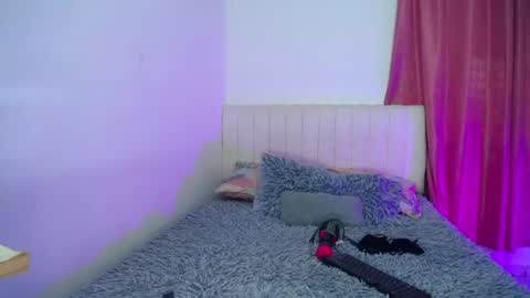Snapshot of hoot_alicee chatting on June 13, 2026, 8:51 pm ONLYFANS online show from June 13, 2026, 8:51 pm