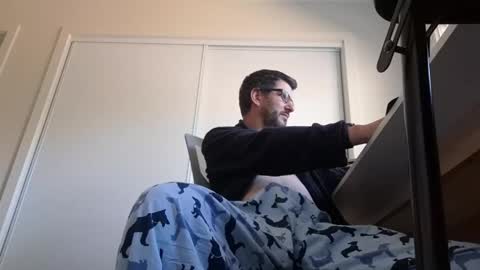 Snapshot of hopefulguy86 chatting on May 22, 2026, 12:18 am hopefulguy86 online show from May 22, 2026, 12:18 am