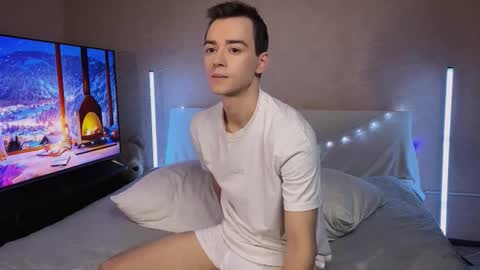 MarkAndSonya online show from November 9, 2025, 11:41 am