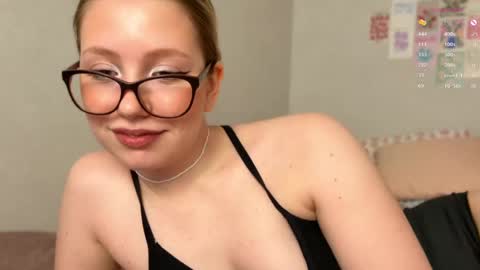 Audrey online show from January 22, 2025, 3:52 am