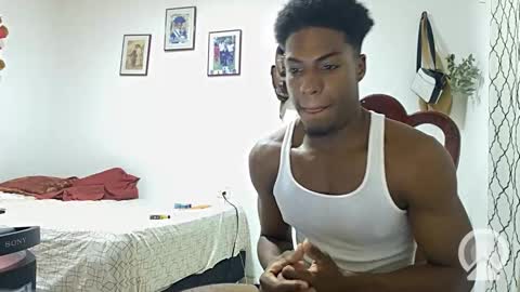 Snapshot of horneyguy2399 chatting on December 27, 2024, 3:20 am sugarbaby online show from December 27, 2024, 3:20 am