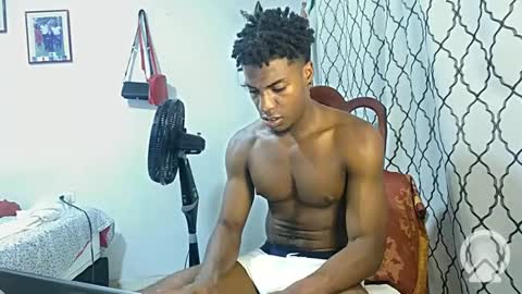 Snapshot of horneyguy2399 chatting on February 8, 2025, 3:52 am sugarbaby online show from February 8, 2025, 3:52 am