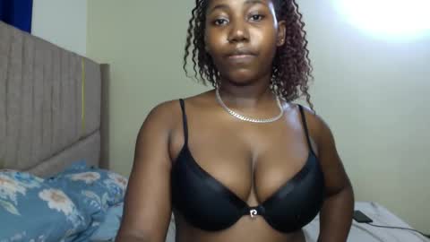 Snapshot of horny_cutiey chatting on May 15, 2026, 4:36 pm cutiey online show from May 15, 2026, 4:36 pm