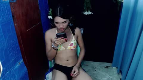 Snapshot of horny_rhiana chatting on February 11, 2026, 10:42 am Rhiana online show from February 11, 2026, 10:42 am