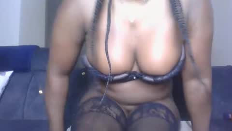 Snapshot of horny_sexxy_babe chatting on May 22, 2026, 1:28 pm Lucy online show from May 22, 2026, 1:28 pm