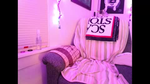 Horny Willing Ready online show from December 22, 2024, 6:39 am