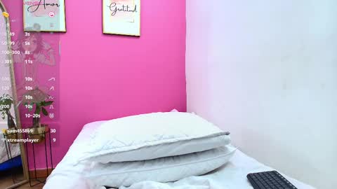 Khloe  online show from February 11, 2025, 4:02 pm