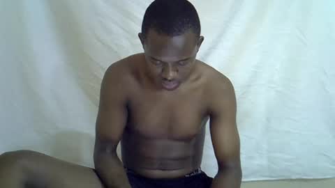 Snapshot of hornybeb36 chatting on October 25, 2025, 7:16 am hornybeb36 online show from October 25, 2025, 7:16 am