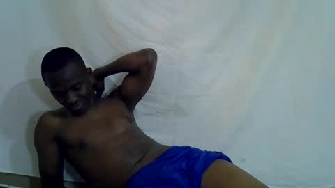 Snapshot of hornybeb36 chatting on November 7, 2025, 11:43 am hornybeb36 online show from November 7, 2025, 11:43 am