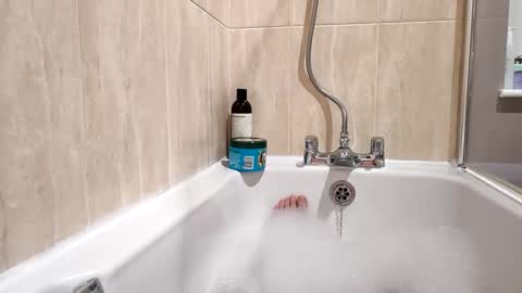 hornybiker1987 online show from April 12, 2026, 8:25 pm