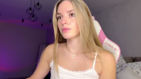 Sonya online show from January 4, 2025, 9:31 pm