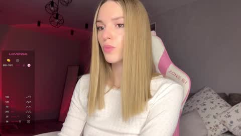 Sonya online show from January 11, 2025, 7:49 pm