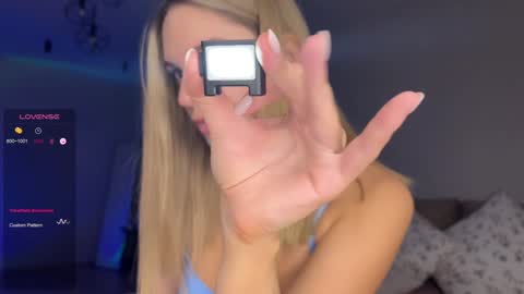 Sonya online show from February 3, 2025, 6:39 pm