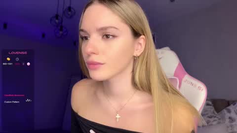 Sonya online show from March 1, 2025, 6:11 pm