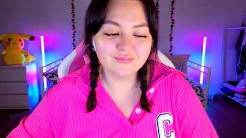 Snapshot of hornycakee chatting on February 19, 2025, 5:27 am HornyCakee online show from February 19, 2025, 5:27 am