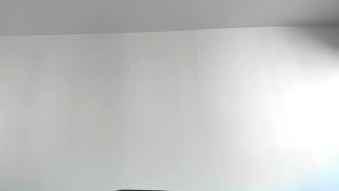 Snapshot of hornyemma_ chatting on February 19, 2026, 9:05 am Emma online show from February 19, 2026, 9:05 am