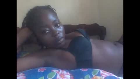 Snapshot of hornygal001 chatting on December 5, 2024, 2:11 pm hornygal001 online show from December 5, 2024, 2:11 pm