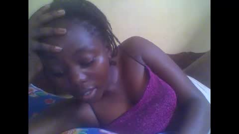 Snapshot of hornygal001 chatting on December 7, 2024, 12:45 pm hornygal001 online show from December 7, 2024, 12:45 pm