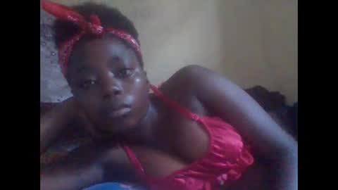 Snapshot of hornygal001 chatting on December 13, 2024, 3:38 am hornygal001 online show from December 13, 2024, 3:38 am