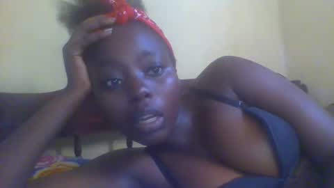 Snapshot of hornygal001 chatting on December 17, 2024, 1:16 pm hornygal001 online show from December 17, 2024, 1:16 pm