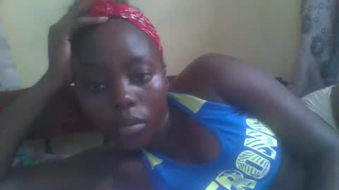 Snapshot of hornygal001 chatting on December 20, 2024, 7:12 am hornygal001 online show from December 20, 2024, 7:12 am