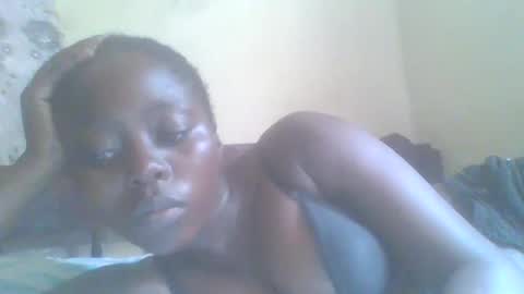 Snapshot of hornygal001 chatting on February 5, 2025, 12:17 pm hornygal001 online show from February 5, 2025, 12:17 pm