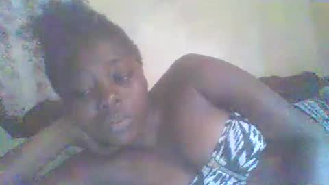 Snapshot of hornygal001 chatting on February 13, 2025, 10:55 am hornygal001 online show from February 13, 2025, 10:55 am