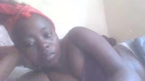 Snapshot of hornygal001 chatting on February 14, 2025, 11:53 am hornygal001 online show from February 14, 2025, 11:53 am
