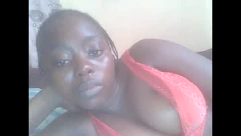 Snapshot of hornygal001 chatting on February 24, 2025, 11:32 am hornygal001 online show from February 24, 2025, 11:32 am