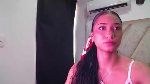 hornygirl_20000 online show from November 21, 2025, 8:51 pm