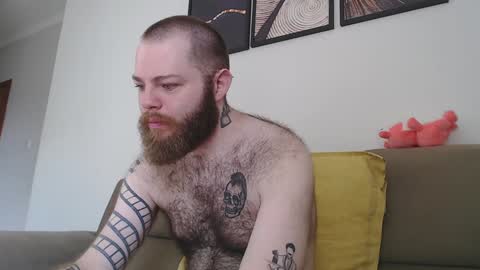 Snapshot of hornyhairy_bi chatting on February 7, 2025, 3:19 pm Harry online show from February 7, 2025, 3:19 pm