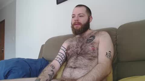 Snapshot of hornyhairy_bi chatting on February 10, 2025, 3:32 pm Harry online show from February 10, 2025, 3:32 pm