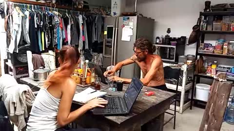 Nix  D online show from October 27, 2025, 2:54 pm